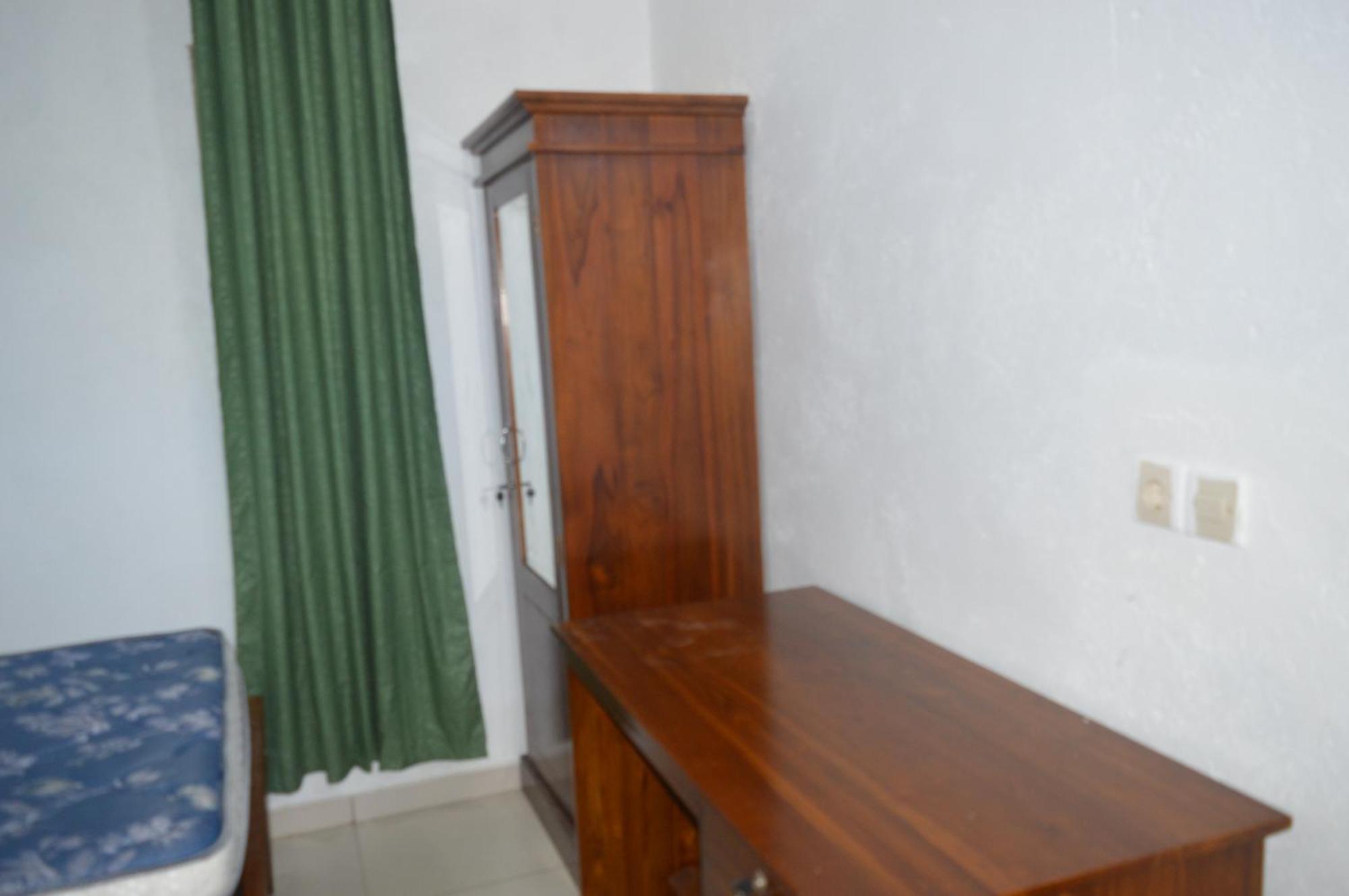 Labuan Bajo Mahoni Guesthouse Zewnętrze zdjęcie